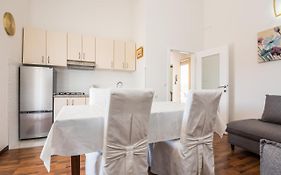 Apartments Medanic - Private Pool